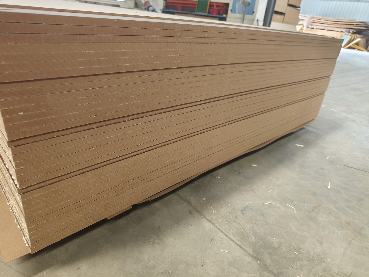 How to choose suitable Plywood for yourself(图2) 4aeecd6b63bda3dbd440a25729241bb6_origin(1).jpg