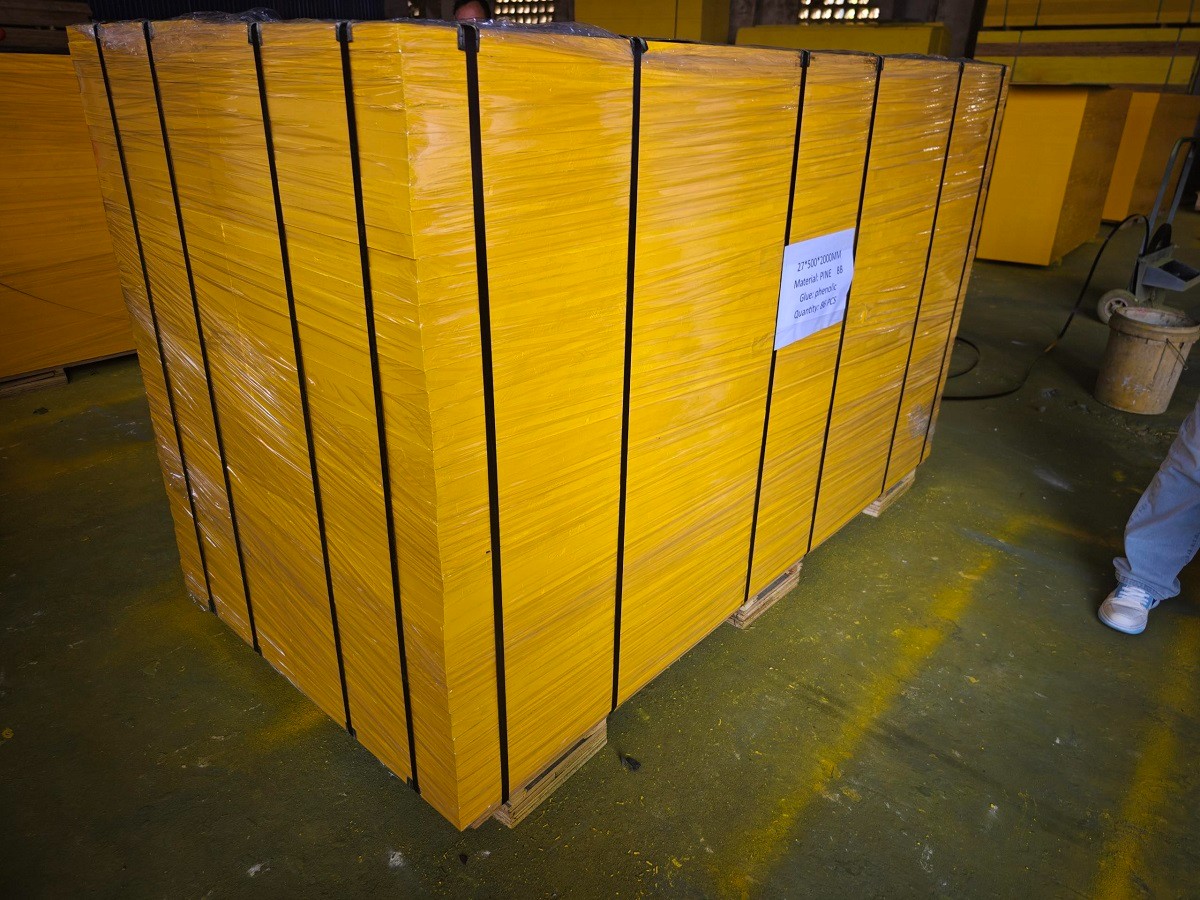 New Three-layer Plywood